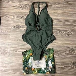 Cupshe Elisa Belted One Piece Woman’s Swimsuit